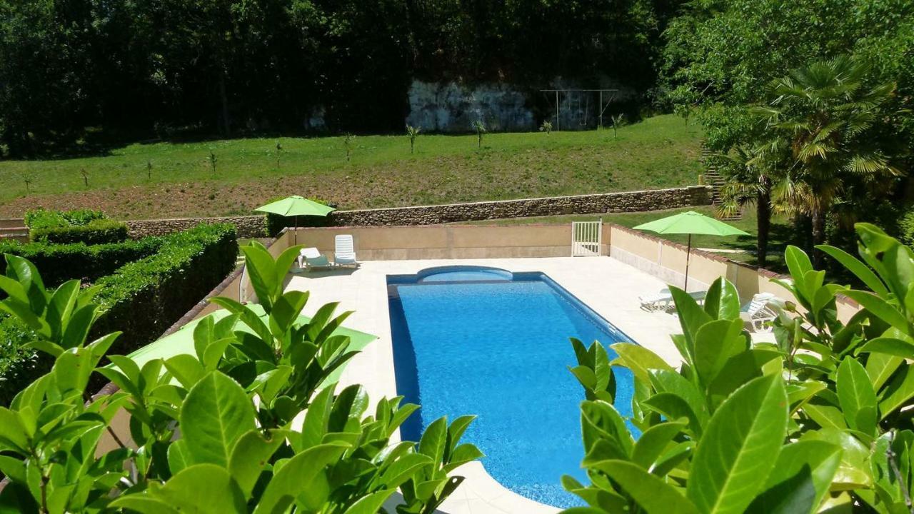 Petites Maisons Avec Piscine Сарла-ла-Канеда Екстер'єр фото